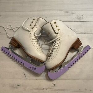Jackson Ultima Figure Ice Skates Elle girls size 2.5